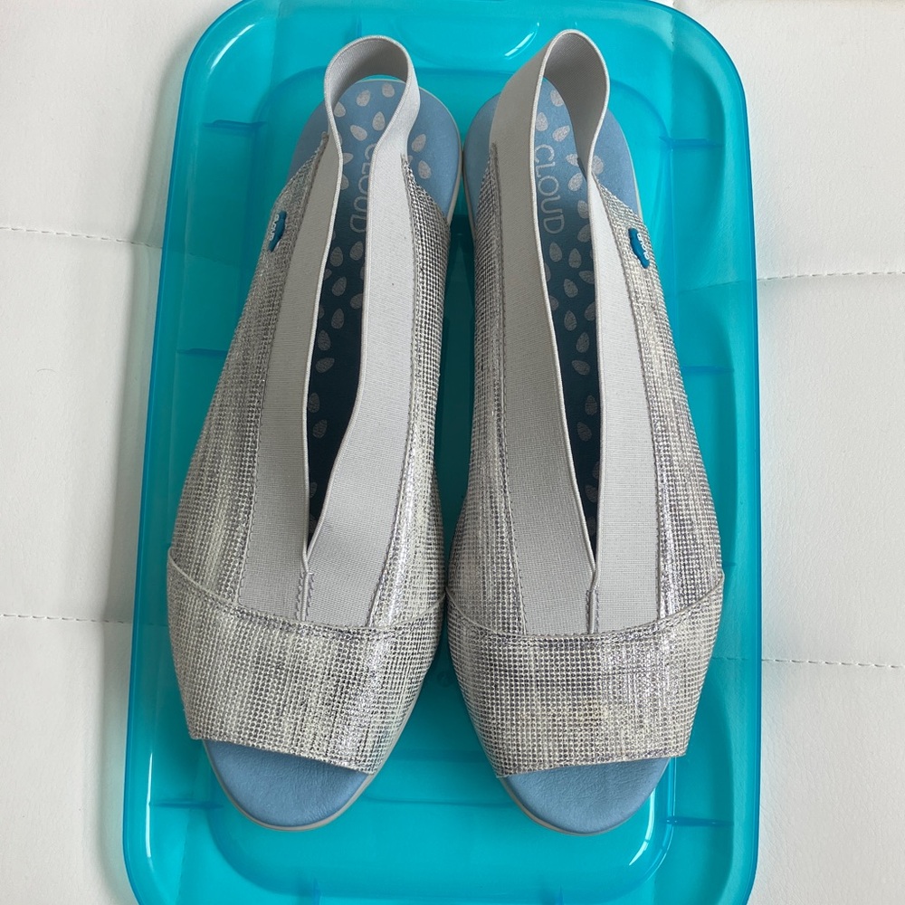 Stylish Cream Wedges with Blue Accents